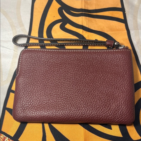 Coach Corner Zip Wristlet With Coach Stripe - Picture 2 of 11